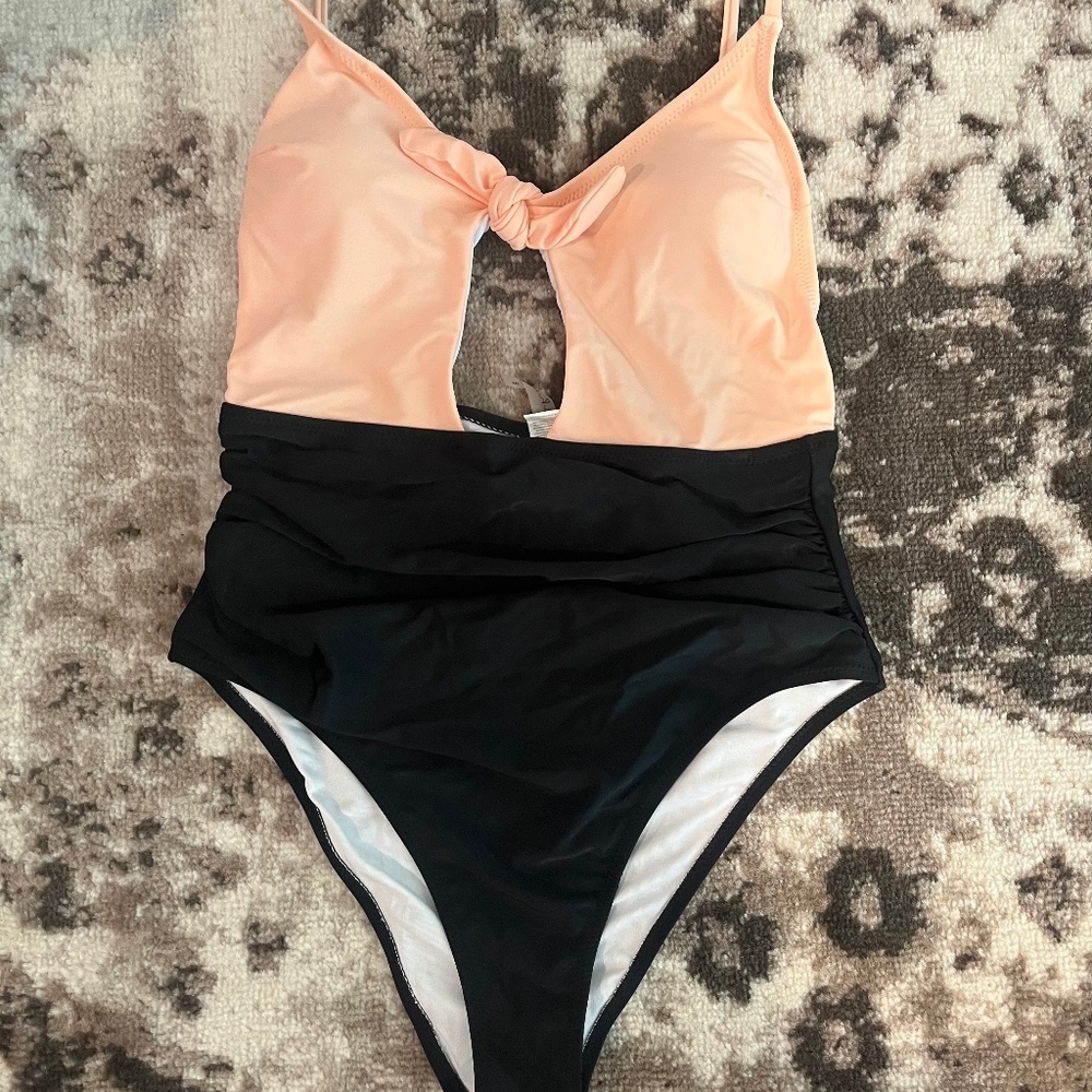 One piece swimsuit